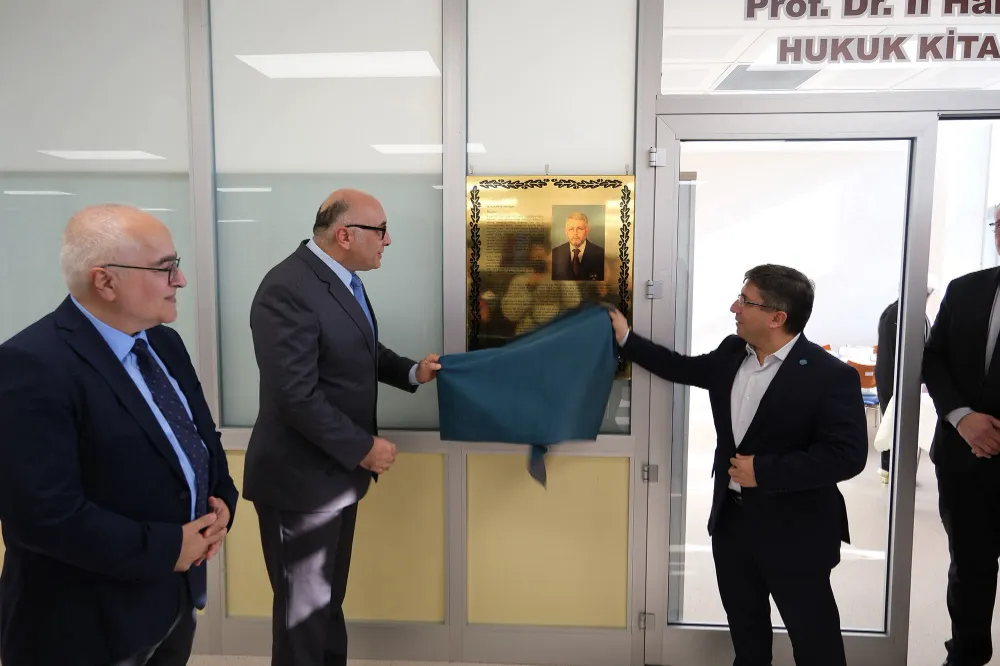 Prof. Dr. İl Han Özay Hukuk Kitaplığı” BAÜN Mehmet Akif Ersoy Kütüphanesinde Açıldı