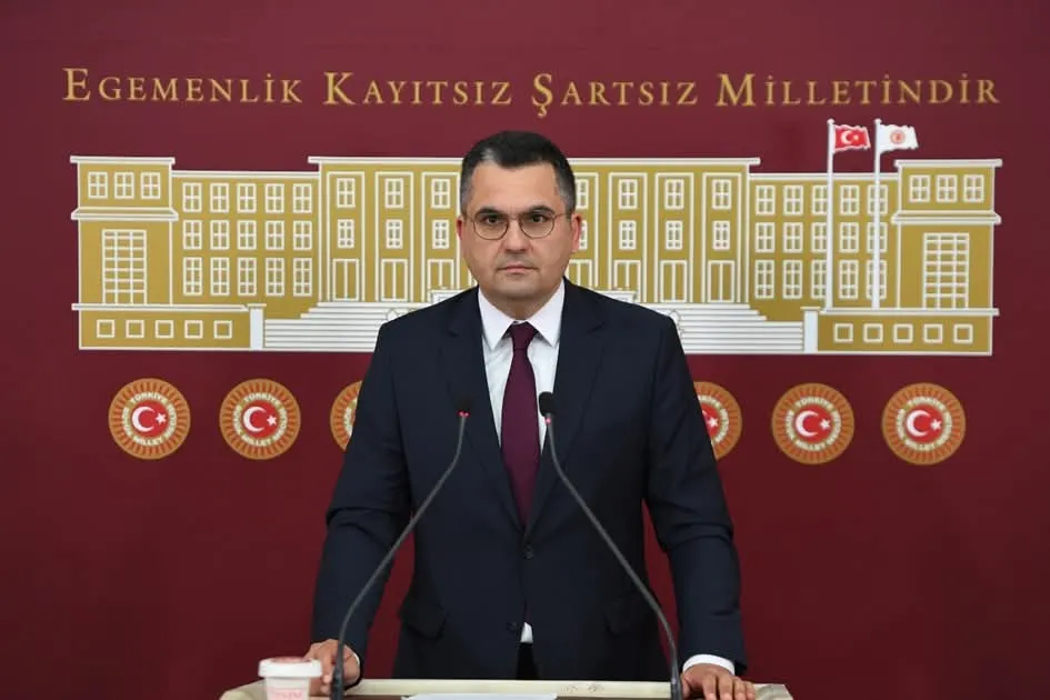 DALGIN’DAN HAVALİMANI TEPKİSİ: “TRABZON’A DENİZ DOLDURULUYOR, BALIKESİR’E UÇAK İNMİYOR”