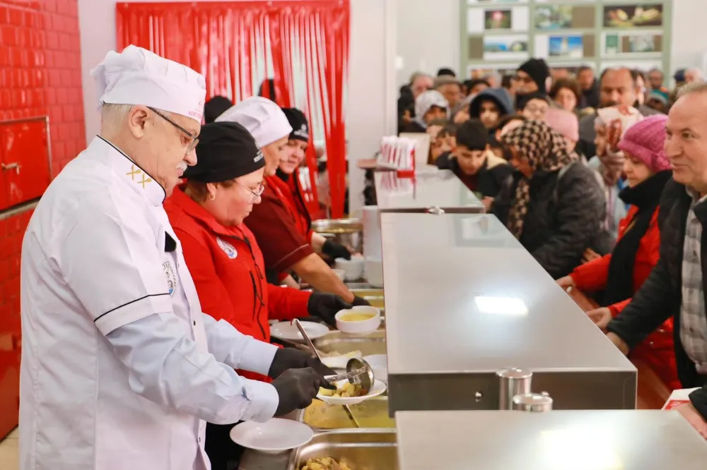 BURHANİYE BELEDİYESİ KENT LOKANTASINDA DAYANIŞMA VAR