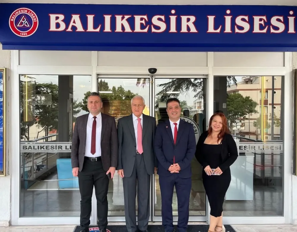 RONA YIRCALI’DAN BALIKESİR LİSESİ’NE ZİYARET