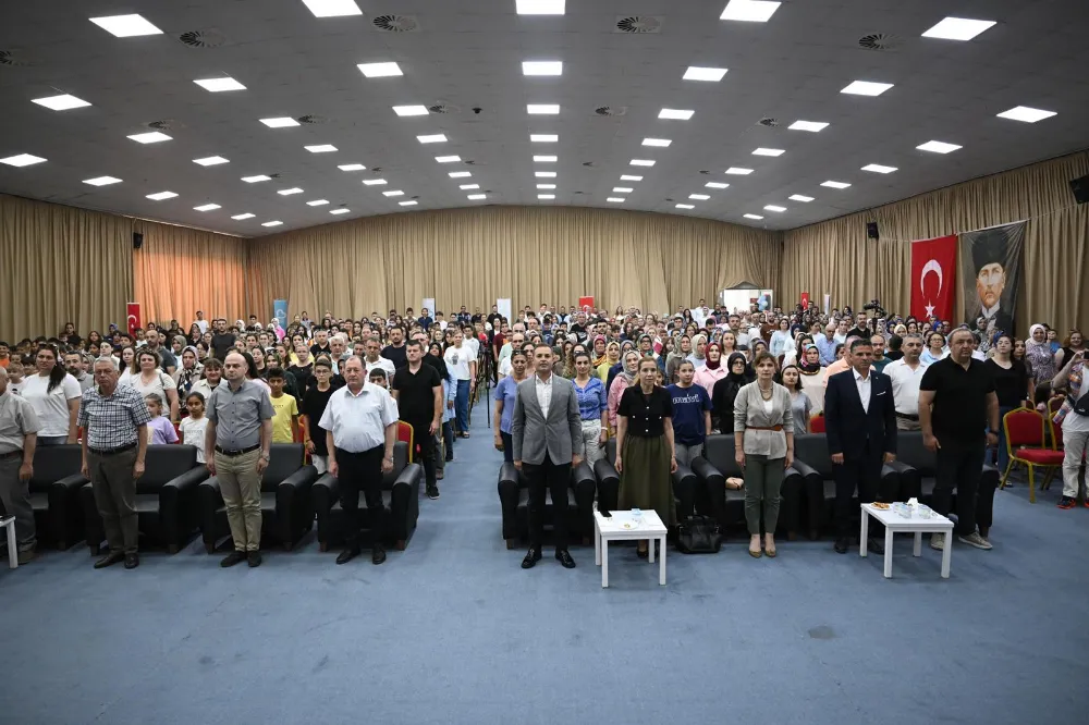 Akın: “Teknoloji ile buluşmamış tek bir çocuk kalmayacak”