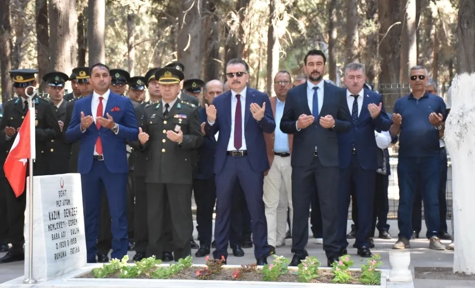 15 TEMMUZ DEMOKRASİ VE MİLLİ BİRLİK GÜNÜ ANMA KAPSAMINDA ŞEHİTLİK ZİYARETİ