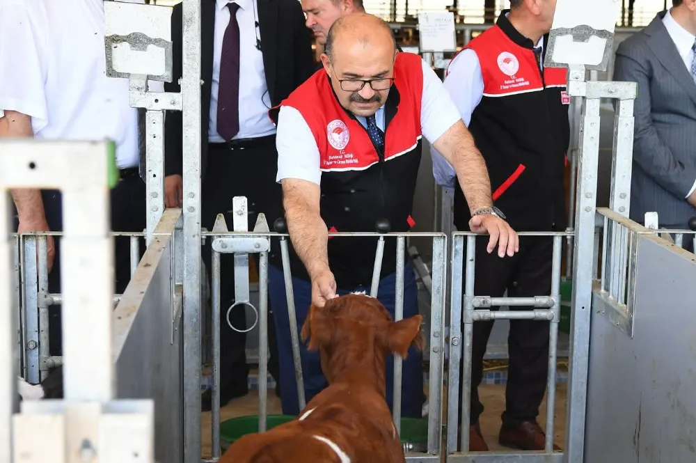 Vali İsmail Ustaoğlu Bigadiç’te