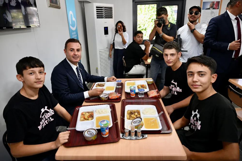 Büyükşehir, öğrenciler için Yakın Mutfakı hizmete açtı