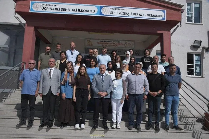 Balıkesir İl Müdüründen Okullara Destek ve İnceleme Ziyaretleri